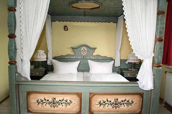 Hotel Bayerischer Hof Rehlings Weißensberg Habitación foto